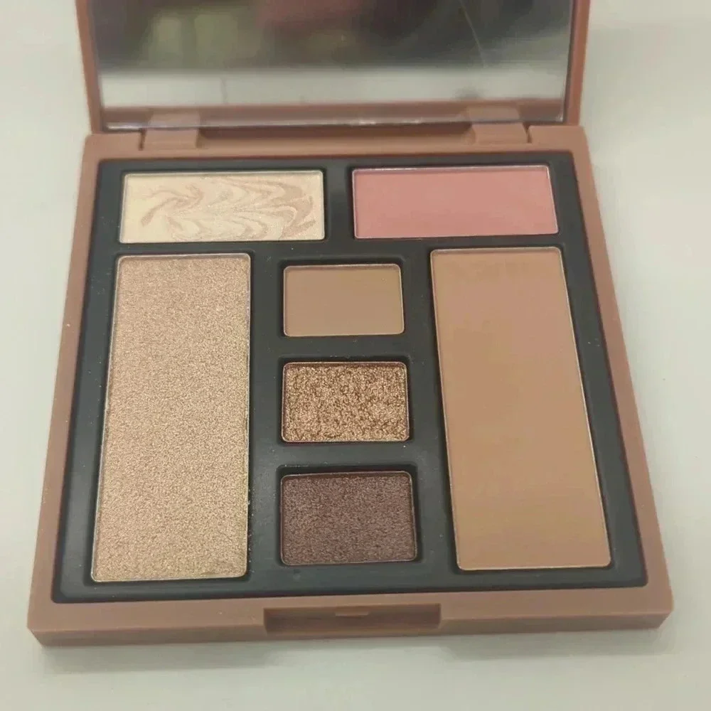 NIB Ciate London Brazilian Glow Faces Palette Light Medium